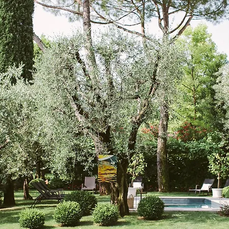 Piccola Vela Ντεζεντσάνο ντελ Γκάρντα